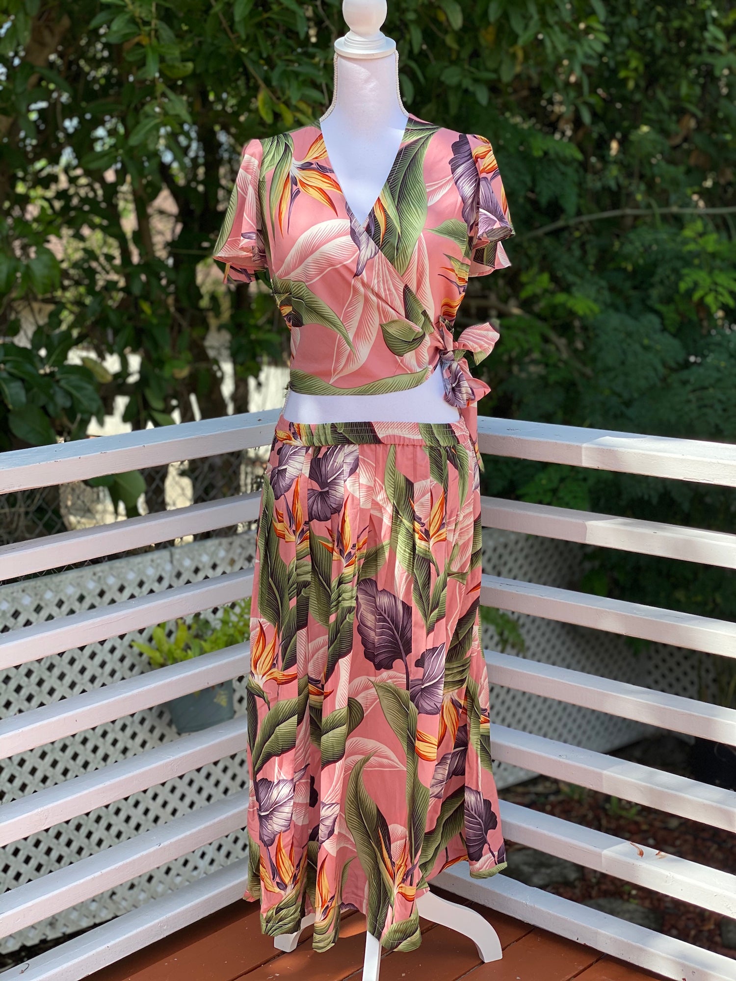 womans, hawaiian, wrap top, flutter sleeve, birds of paradise, mauve, Coradorables, modern aloha, aloha wear, resort wear, family matching, maxi skirt