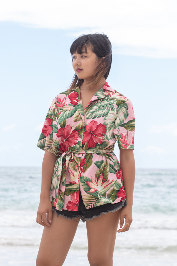 Cora Spearman Hawaii WOMENS ROYAL HAWAIIAN S/S Cinched Waist Top