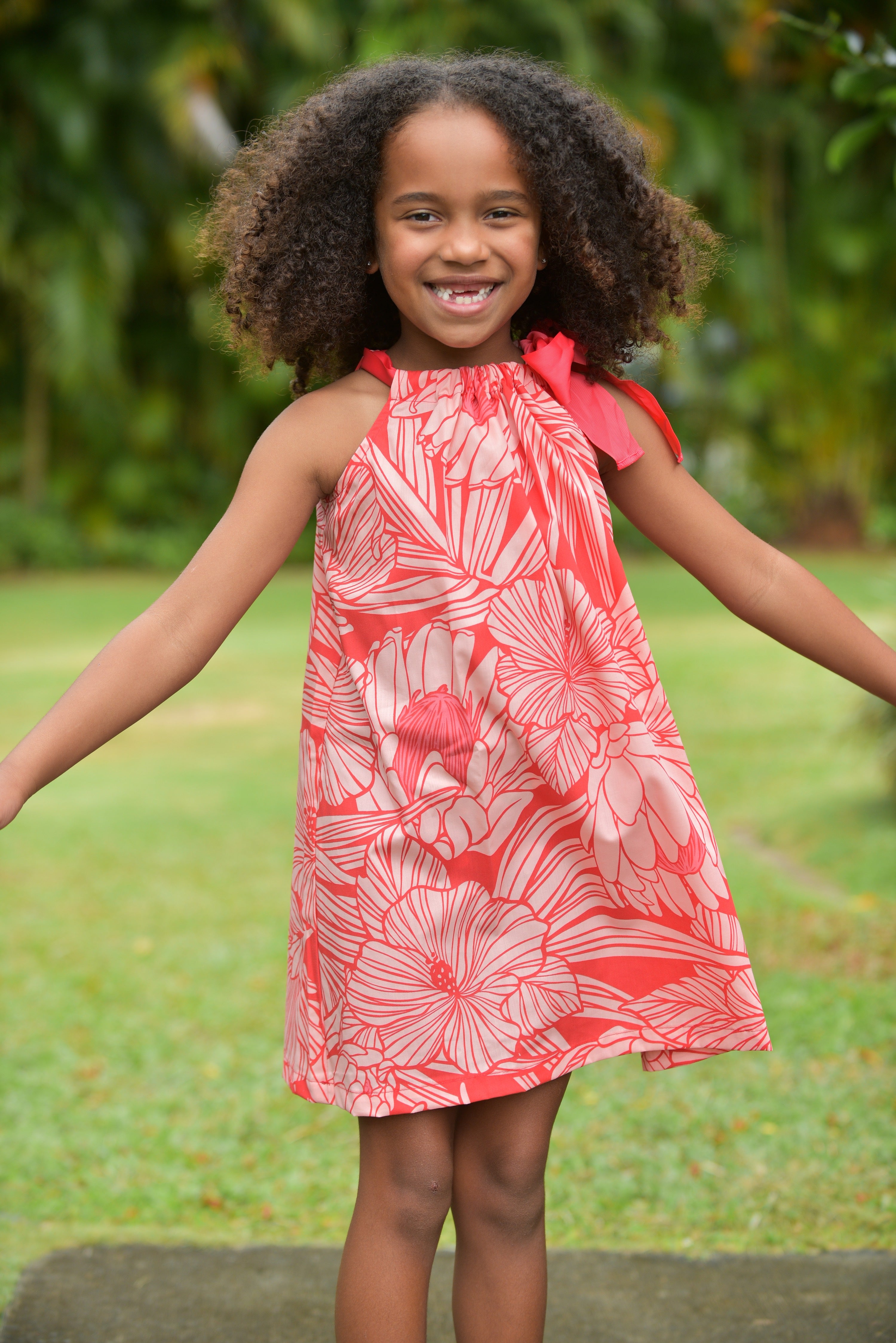 Girls, hawaiian, ribbon dress, protea. watermelon ,ties at shoulder, Coradorables, modern aloha, aloha wear, resort wear, family matching