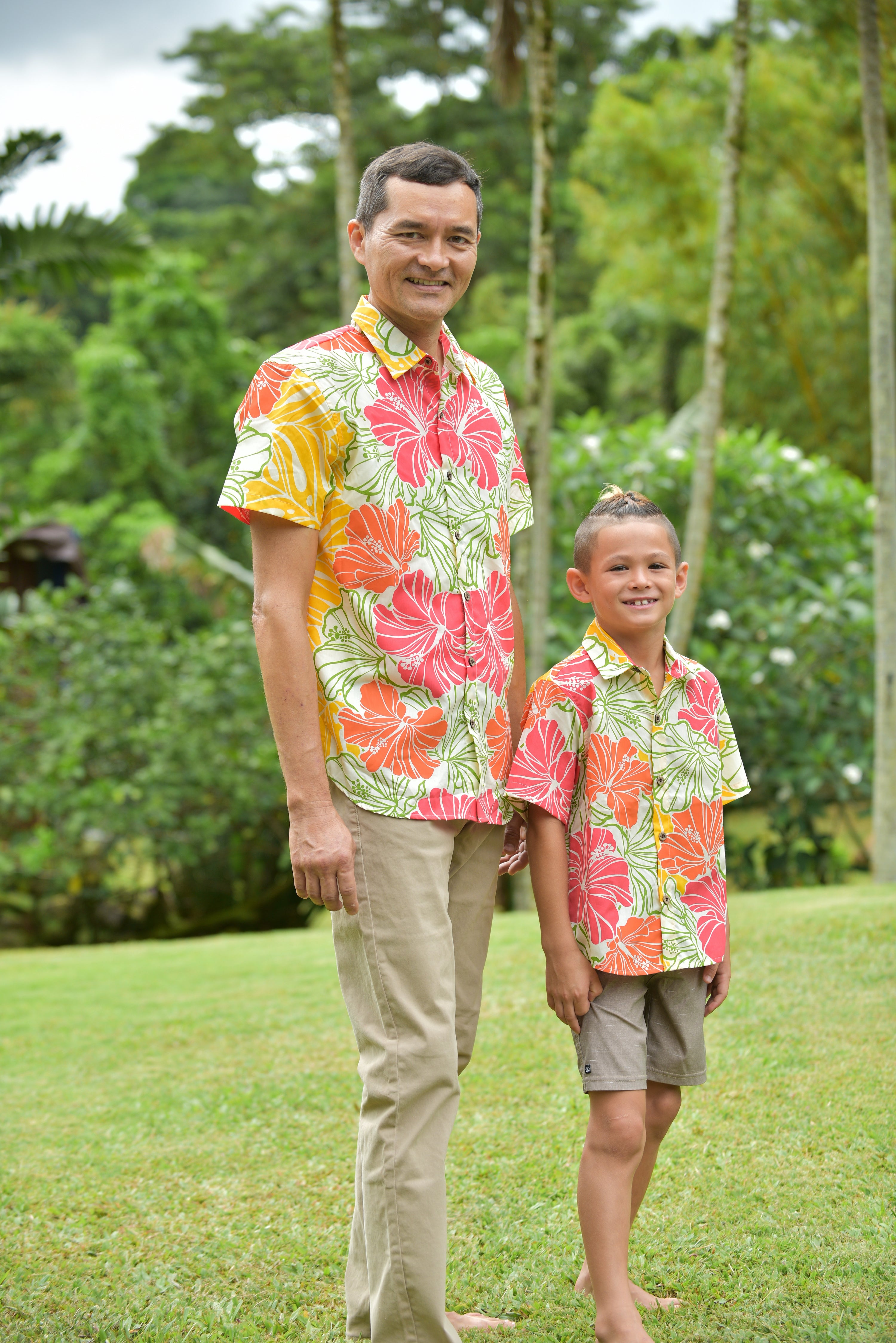 Boys, hawaiian, shirt , slim fit, groovy, hibiscus, yellow, orange, Coradorables, modern aloha, aloha wear, resort wear, family matching