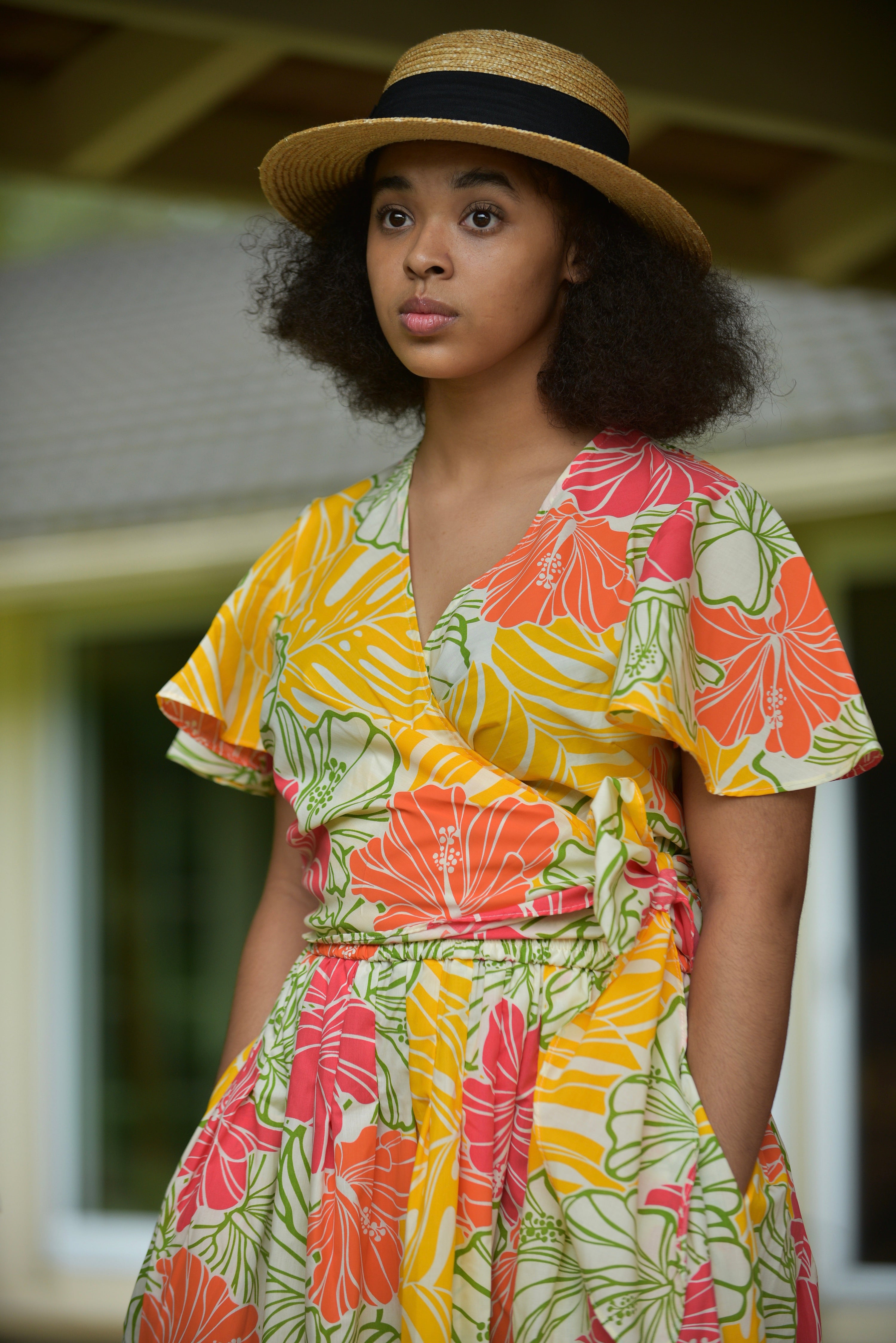 Womans, hawaiian, print, wrap top, flutter sleeve, groovy, hibiscus, yellow, orange, Coradorables, modern aloha, aloha wear, resort wear, family matching