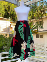 womans , hawaiian,maxi skirt, pleated, mod aloha black, plumeria, monstera, Coradorables, modern aloha, aloha wear, resort wear, family matching