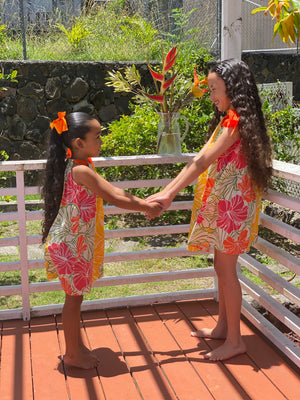 Girls, hawaiian, dress, ribbon ties, groovy, hibiscus, yellow, orange, Coradorables, modern aloha, aloha wear, resort wear, family matching, #ZoeDot, model, #BellenZoe, #thosedangchangs, Sacred Hearts Academy, students